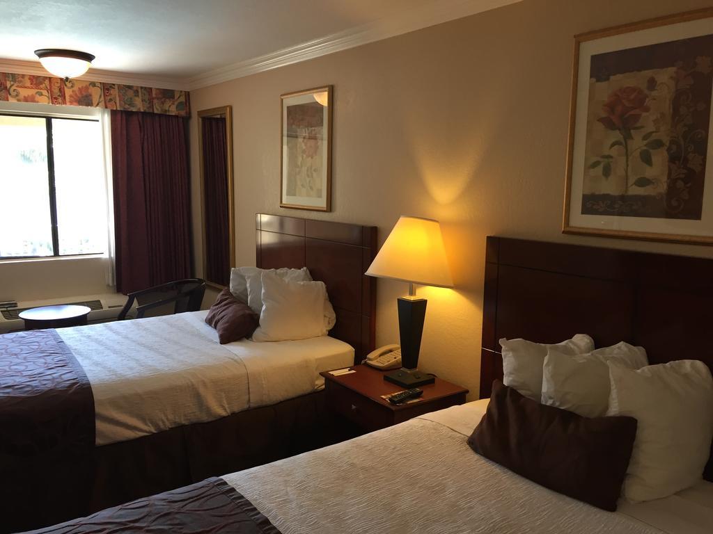 Chula Vista Inn Bagian luar foto