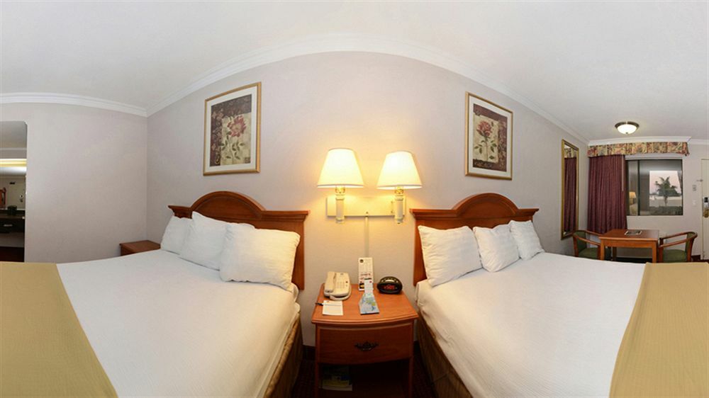 Chula Vista Inn Bagian luar foto